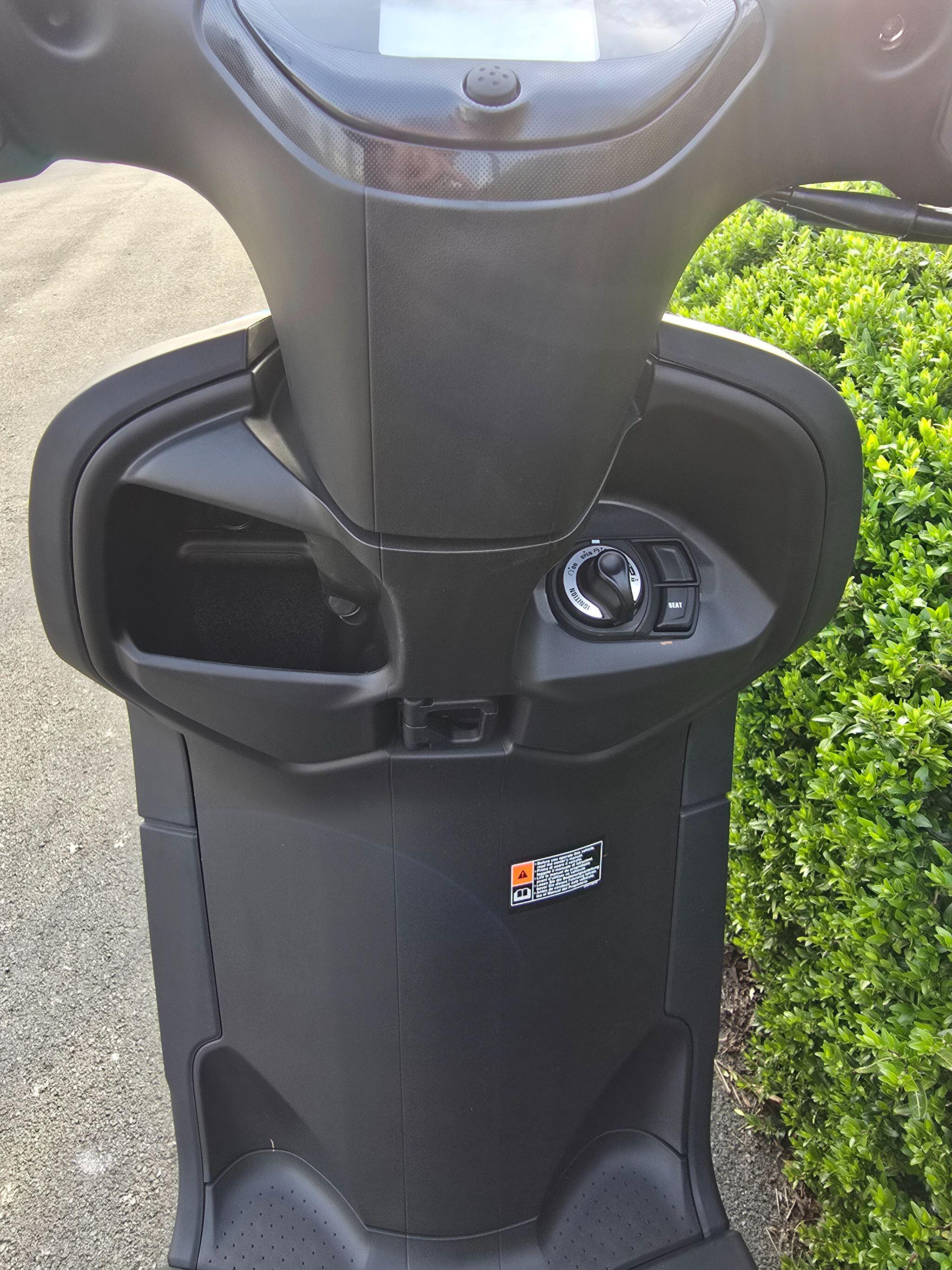 2026 Yamaha Automatic Electric Scooter